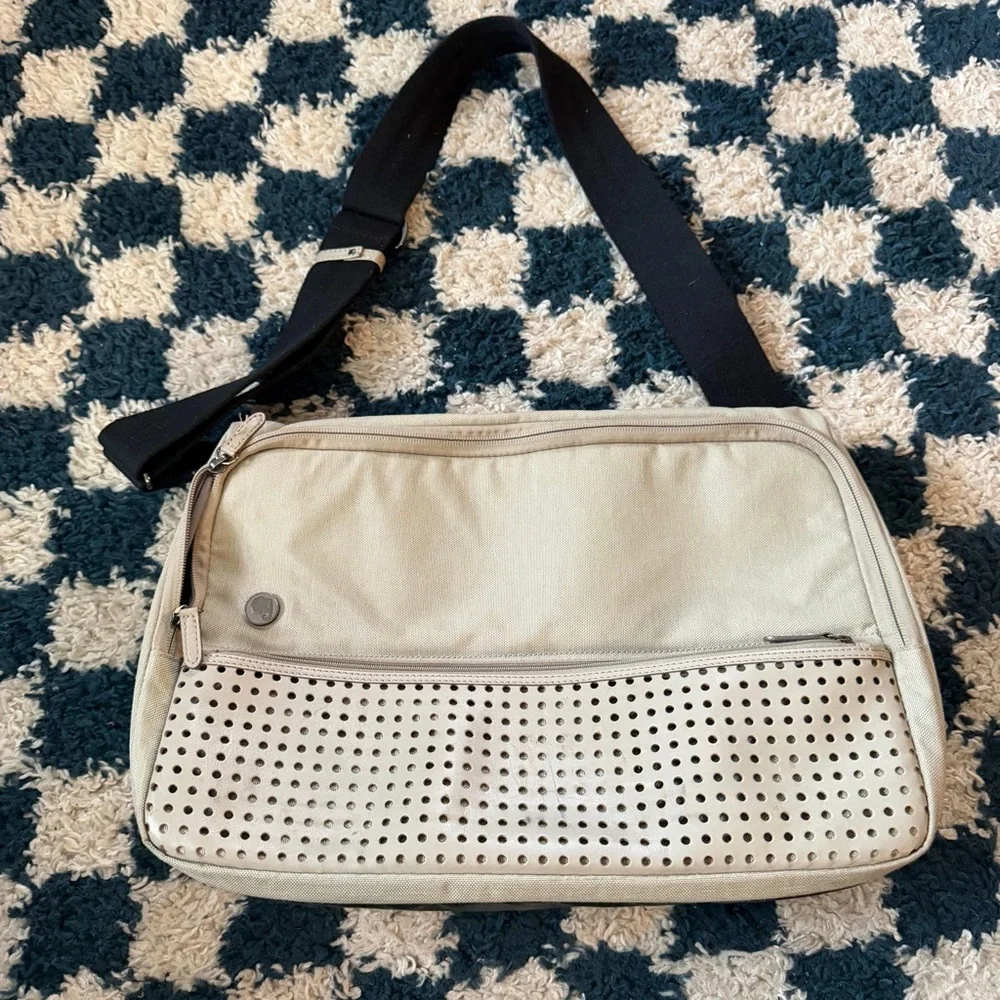 Evernote & abrasus triangle commuter bag unisex